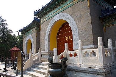 《神秘博士：现实的边缘》最新宣传视频 赛博人登场